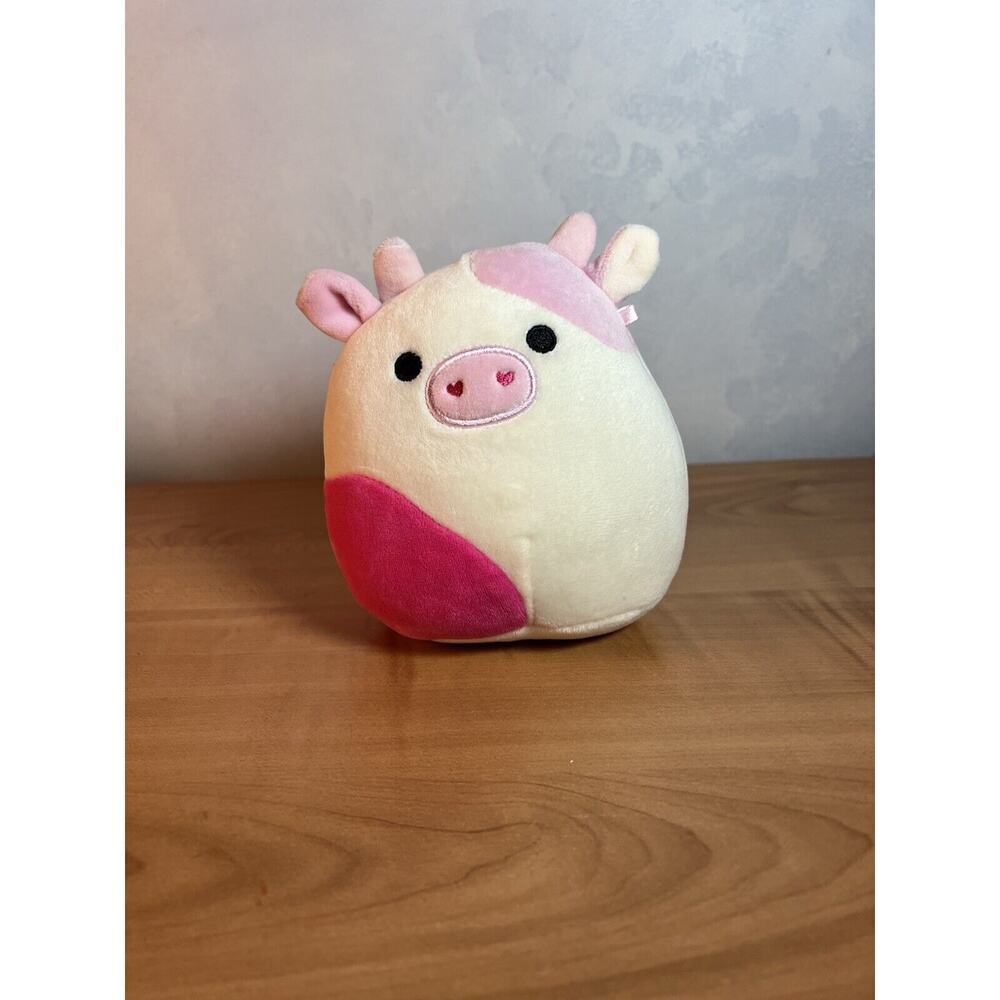Caedyn the Pink Cow Valentine's 5" Hallmark No Tag